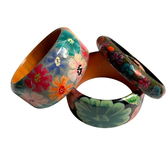 Group of 3Vintage Hand Painted Wood Bangle Bracelets - Picture 8 of 11
